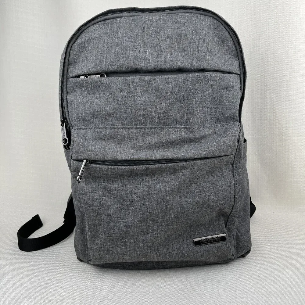 American Tourister Backpack Lightweight Dark Gray Fits 13” laptop Nice!!‎